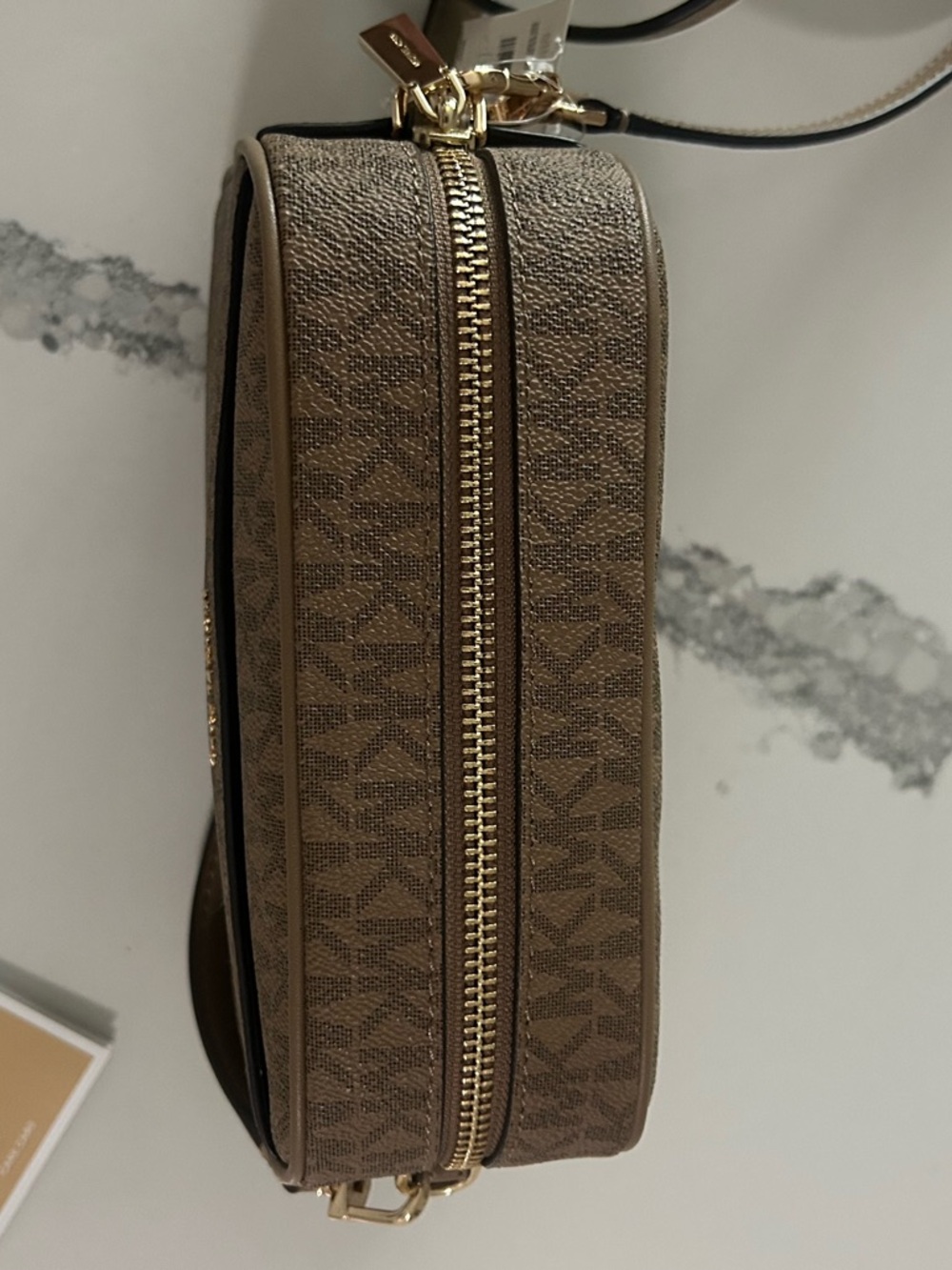 NWT MICHAEL Michael Kors Jet Set Small Signature Logo Camera Crossbody Brown - Picture 7 of 8